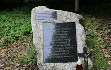 Spacer 4 sierpnia "Na szlaku walk powstańczych" Waśni&oacute;w-Nowa Słupia-Św. Krzyż-Mirogonowice-Momina 59
