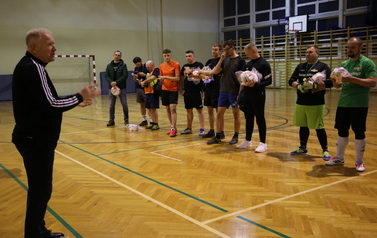 XI Otwarty Halowy Turniej Piłki Noznej 2026 7