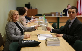 promocja-albumu-na-sesji-rady-gminy-7