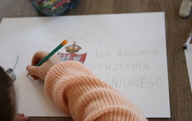 warsztaty-plastyczne-sladami-wydarzen-i-bohaterow-160rocznica-powstania-styczniowego-26