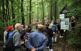 Spacer 4 sierpnia "Na szlaku walk powstańczych" Waśni&oacute;w-Nowa Słupia-Św. Krzyż-Mirogonowice-Momina 71