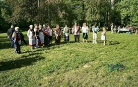 Zjazd k&oacute;ł gospodyń wiejskich &bdquo;pod biało &ndash; czerwoną&rdquo;  2