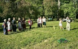 Zjazd k&oacute;ł gospodyń wiejskich &bdquo;pod biało &ndash; czerwoną&rdquo;  4