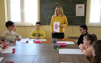 Zdjęcie do Warsztaty plastyczne "Śladami wydarzeń i bohater&oacute;w- 160.rocznica Powstania Styczniowego"